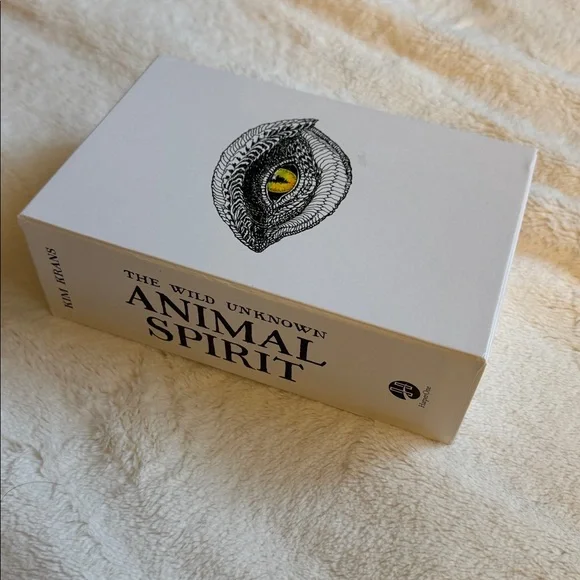 The Wild Unknown Animal Spirit Guidebook and Deck Set - Picture 2 of 2